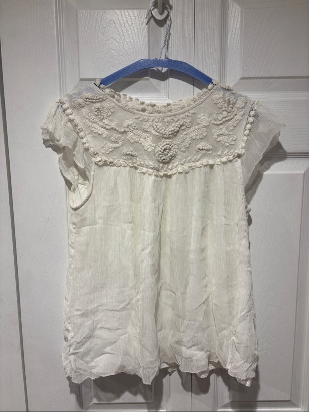 Anthropologie Ivory Embroidered Cap Sleeve Blouse